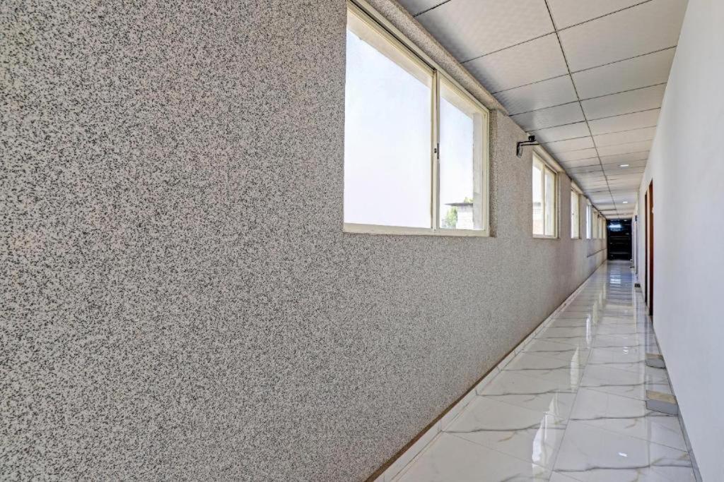 Hotel Mayura, Ankleshwar Eksteriør bilde