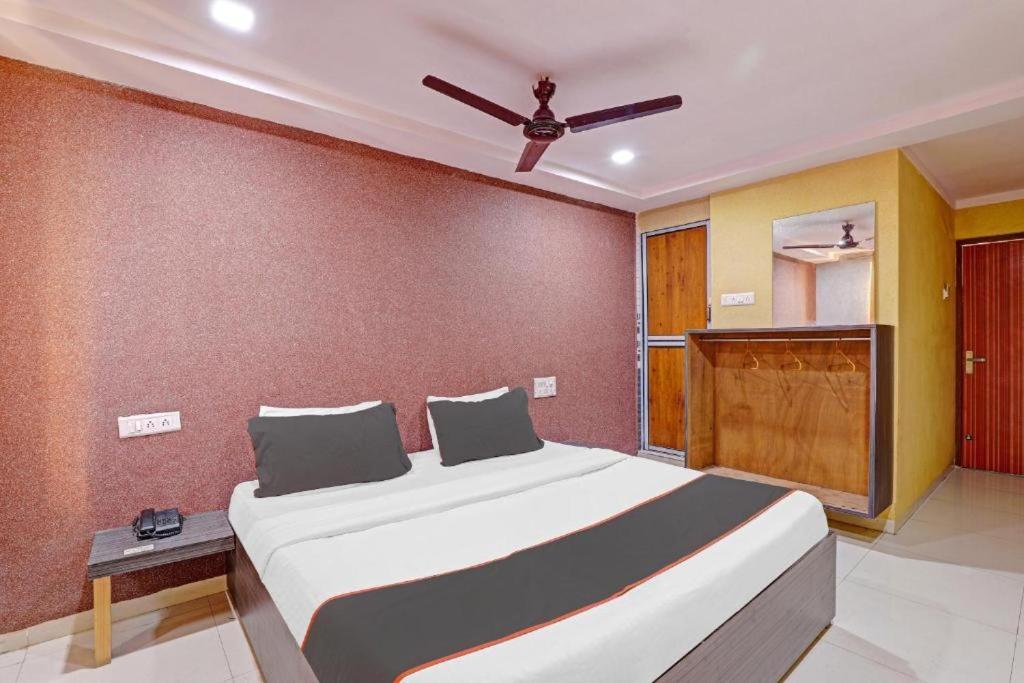 Hotel Mayura, Ankleshwar Eksteriør bilde