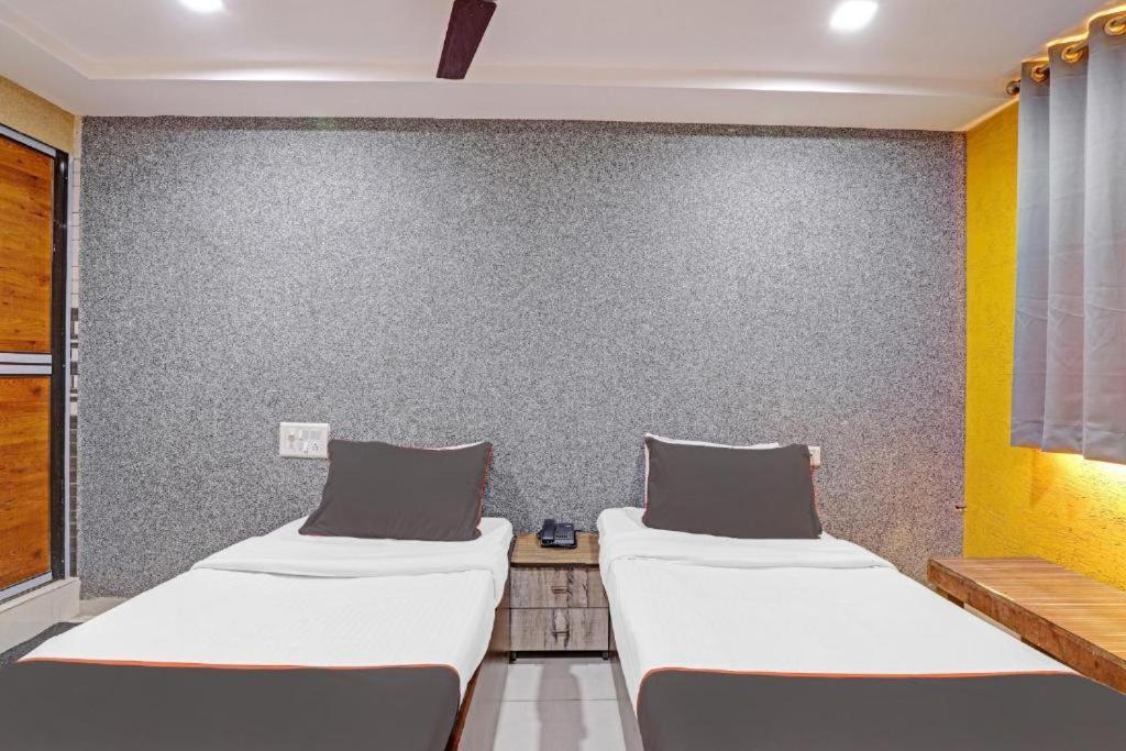 Hotel Mayura, Ankleshwar Eksteriør bilde