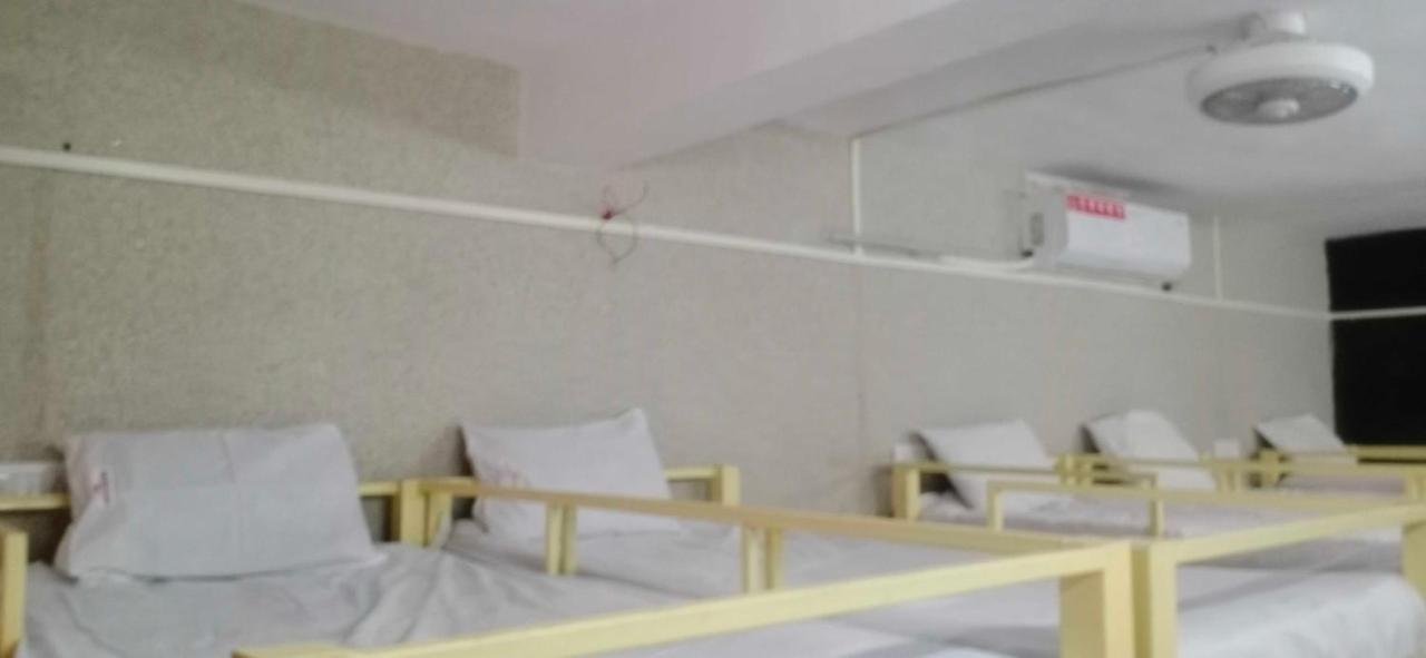 Hotel Mayura, Ankleshwar Eksteriør bilde