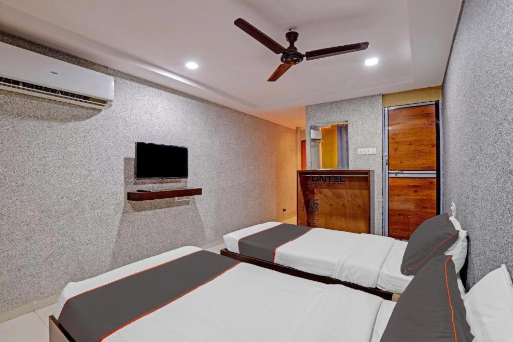 Hotel Mayura, Ankleshwar Eksteriør bilde