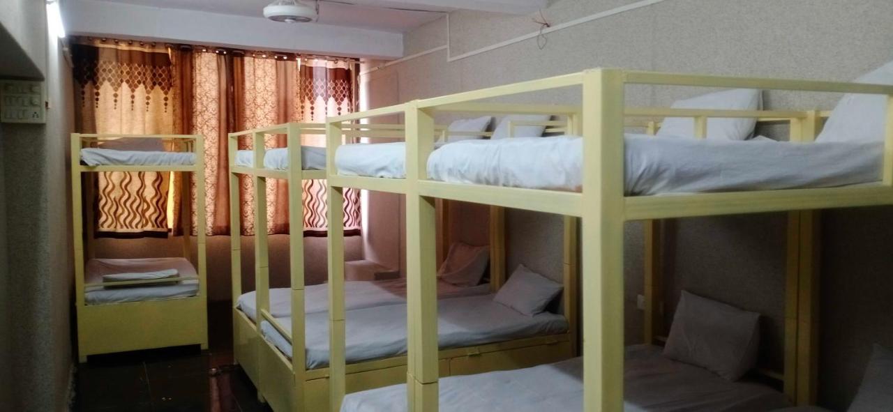 Hotel Mayura, Ankleshwar Eksteriør bilde