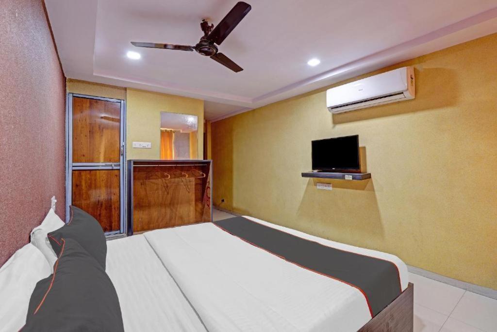 Hotel Mayura, Ankleshwar Eksteriør bilde